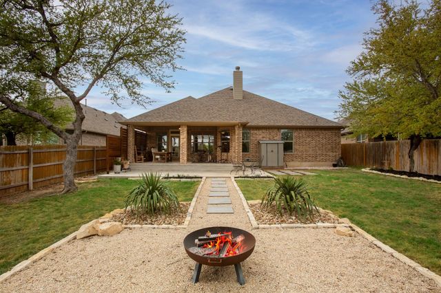 7613 Turnback Ledge TRL, Lago Vista, TX 78645