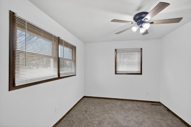 1155 N Oliver Rd, Belle Plaine, KS 67013