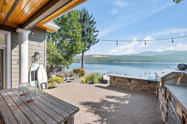 819 S Liberty Dr, Liberty Lake, WA 99019