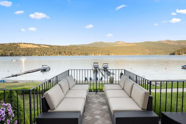 819 S Liberty Dr, Liberty Lake, WA 99019