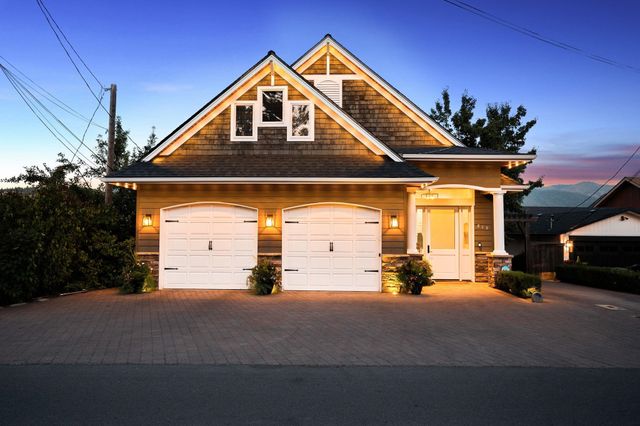 819 S Liberty Dr, Liberty Lake, WA 99019