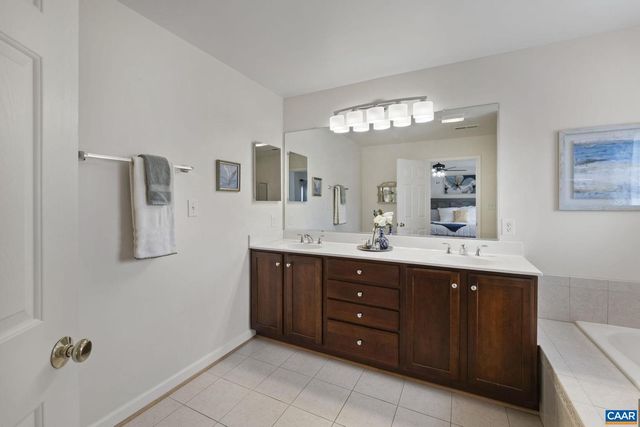 63 VILLA AVE, Zion Crossroads, VA 22942