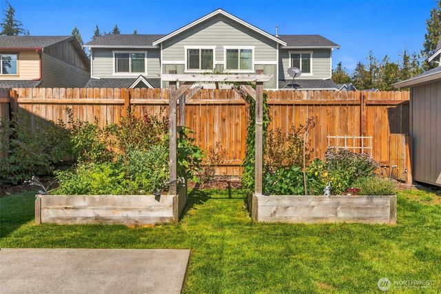 238 NE Tronson Circle, Bremerton, WA 98311