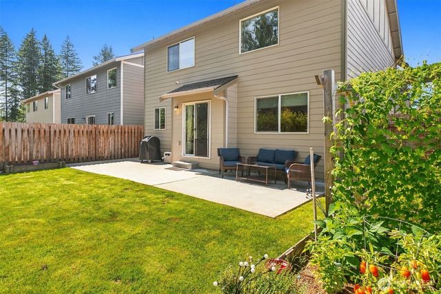 238 NE Tronson Circle, Bremerton, WA 98311