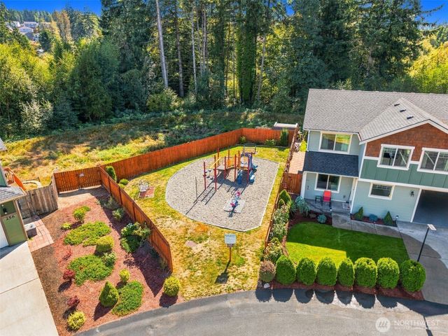 238 NE Tronson Circle, Bremerton, WA 98311