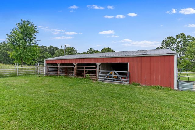 5263 North Crestwood Drive, Springfield, MO 65803