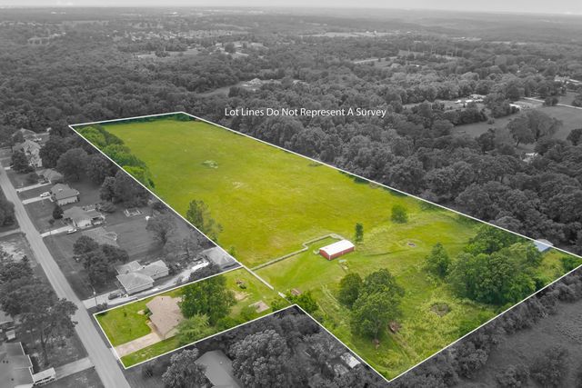 5263 North Crestwood Drive, Springfield, MO 65803