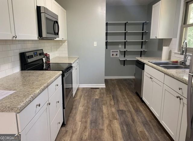 19 Oak Hill Drive, Winder, GA 30680