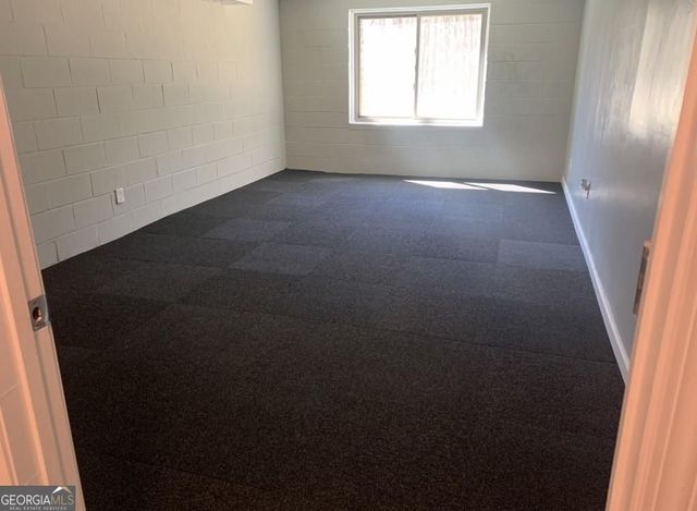 19 Oak Hill Drive, Winder, GA 30680