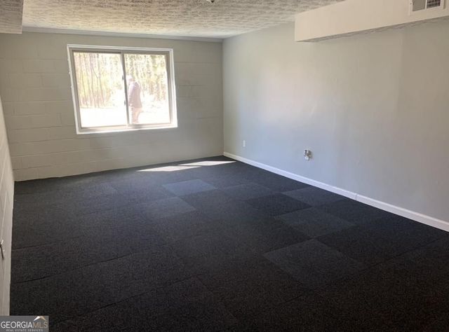 19 Oak Hill Drive, Winder, GA 30680