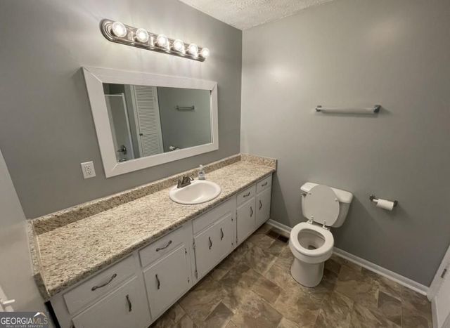 19 Oak Hill Drive, Winder, GA 30680