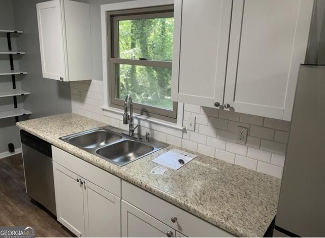 19 Oak Hill Drive, Winder, GA 30680