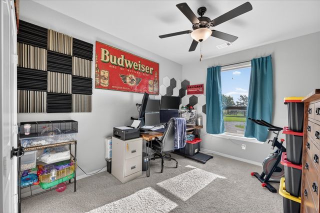 5130 Hillside Loop N, Justin, TX 76247