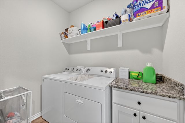 5130 Hillside Loop N, Justin, TX 76247