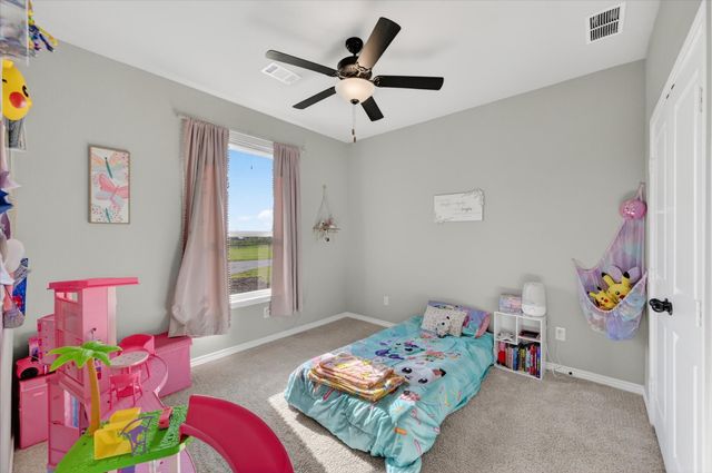 5130 Hillside Loop N, Justin, TX 76247