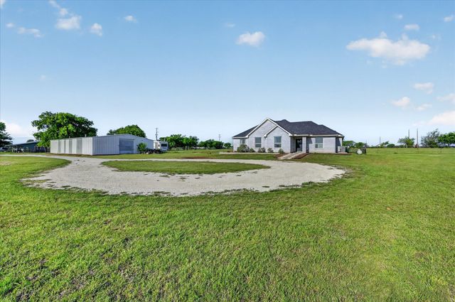 5130 Hillside Loop N, Justin, TX 76247