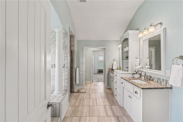 104 SW Shores Drive, Lee's Summit, MO 64064