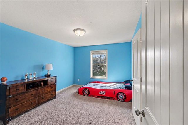 104 SW Shores Drive, Lee's Summit, MO 64064