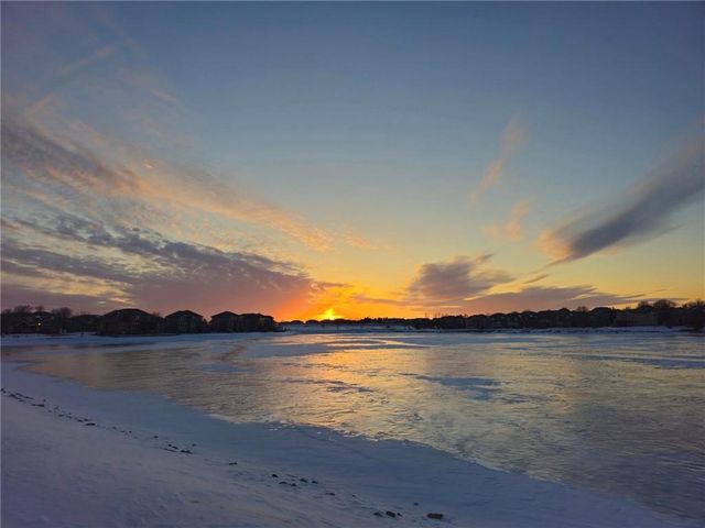 104 SW Shores Drive, Lee's Summit, MO 64064