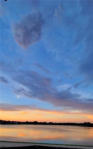 104 SW Shores Drive, Lee's Summit, MO 64064