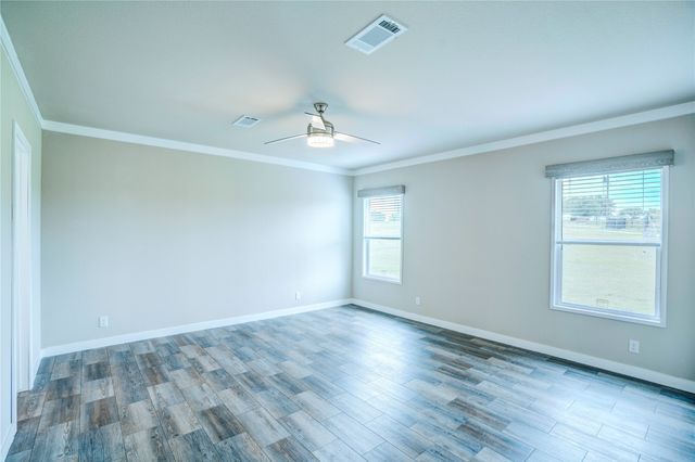 135 Lelon Lane, Springtown, TX 76082