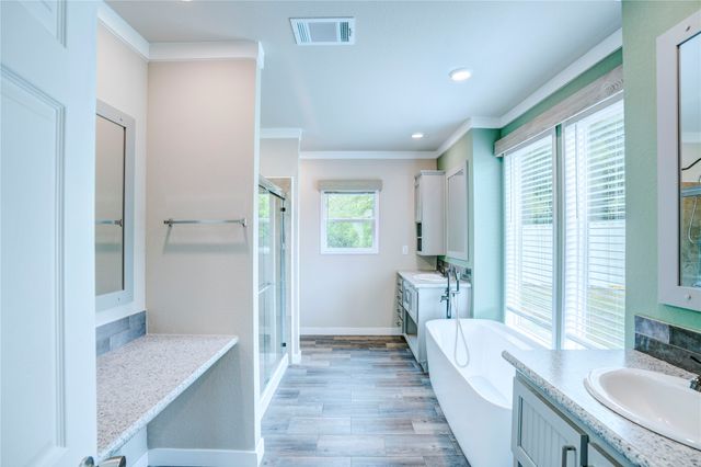 135 Lelon Lane, Springtown, TX 76082