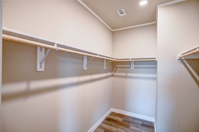 135 Lelon Lane, Springtown, TX 76082