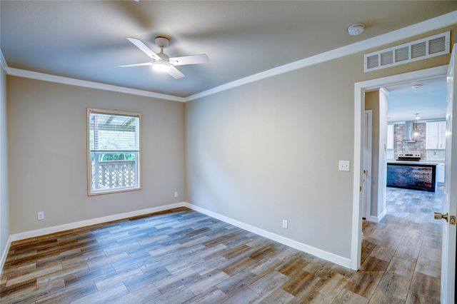 135 Lelon Lane, Springtown, TX 76082