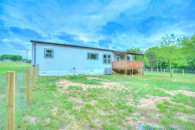 135 Lelon Lane, Springtown, TX 76082