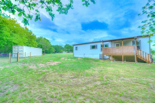 135 Lelon Lane, Springtown, TX 76082
