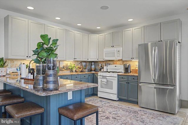 1806 DELAWARE AVE, Wilmington, DE 19806