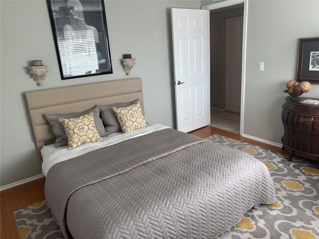 3917 GLEN OAKS DRIVE E 52, Sarasota, FL 34232