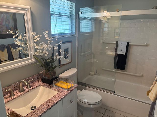 3917 GLEN OAKS DRIVE E 52, Sarasota, FL 34232