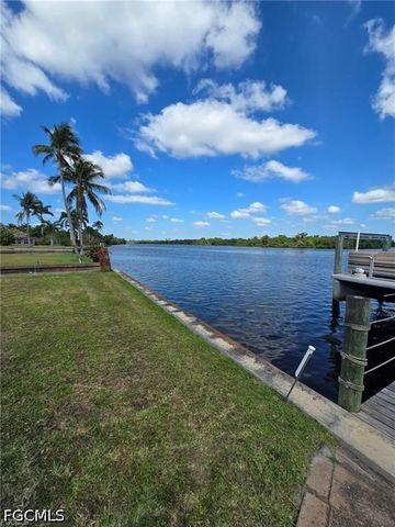 4919 E Riverside DR, Fort Myers, FL 33905