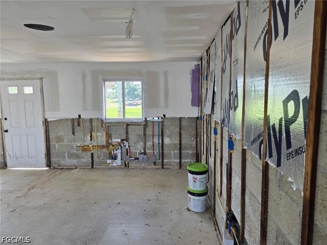4919 E Riverside DR, Fort Myers, FL 33905