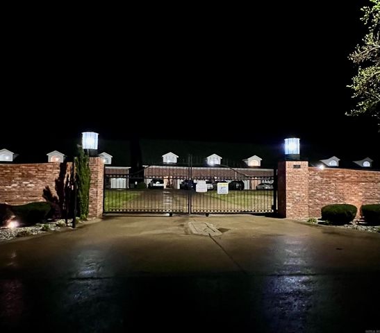 451 Lakeland Dr Apt G4, Hot Springs, AR 71913
