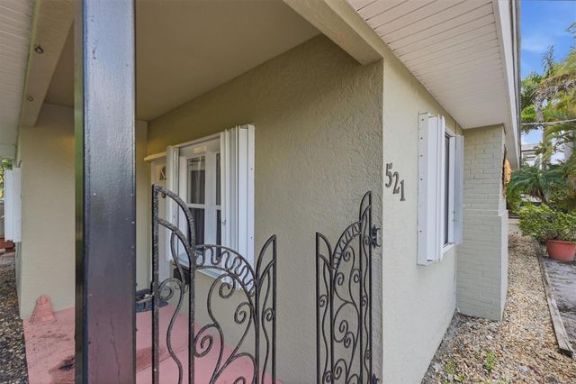 521 W OLYMPIA AVENUE, Punta Gorda, FL 33950