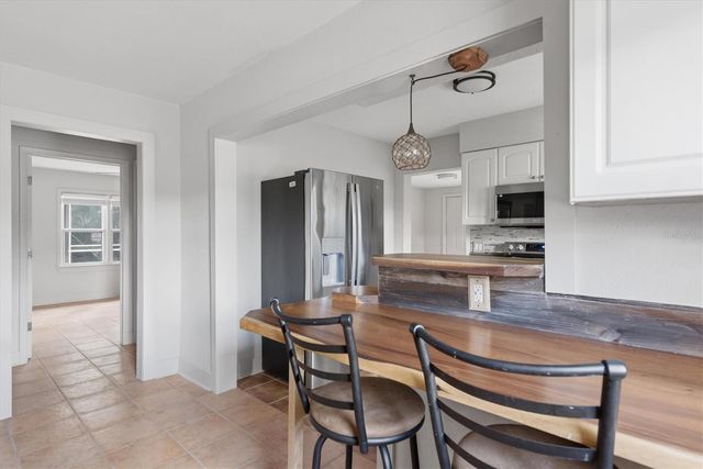 521 W OLYMPIA AVENUE, Punta Gorda, FL 33950