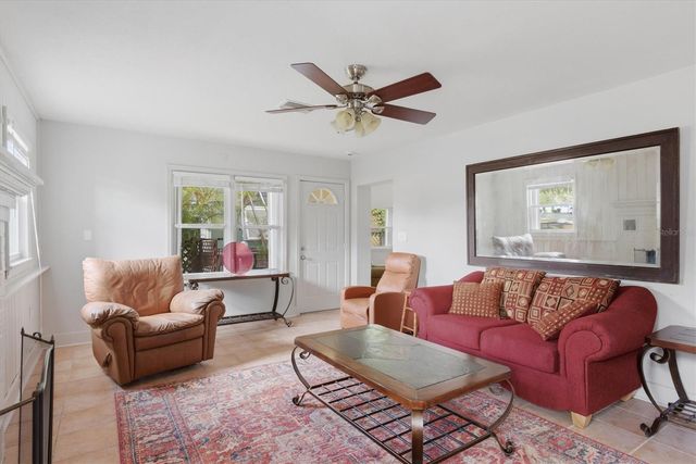 521 W OLYMPIA AVENUE, Punta Gorda, FL 33950