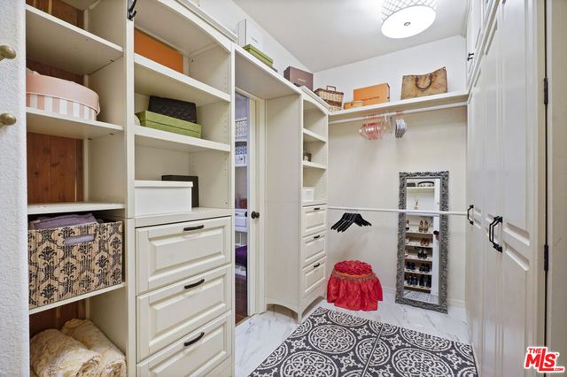 23871 Rio Ranch Way, Valencia, CA 91354