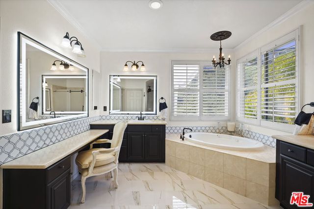 23871 Rio Ranch Way, Valencia, CA 91354