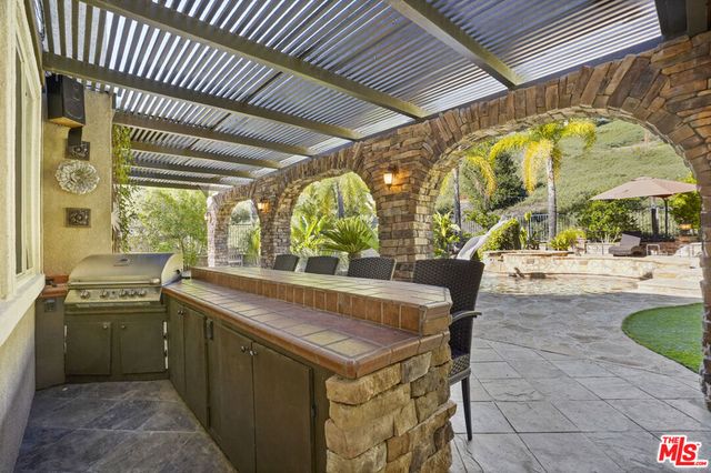 23871 Rio Ranch Way, Valencia, CA 91354