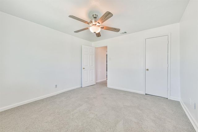 332 N 7th Street, La Porte, TX 77571