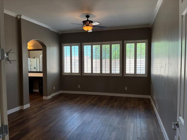 10454 W Foothill Drive, Peoria, AZ 85383