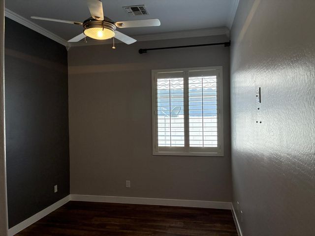 10454 W Foothill Drive, Peoria, AZ 85383