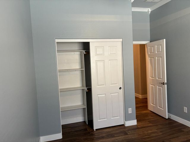 10454 W Foothill Drive, Peoria, AZ 85383