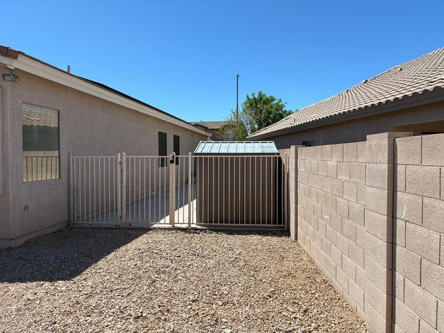 10454 W Foothill Drive, Peoria, AZ 85383