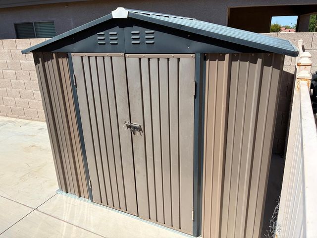 10454 W Foothill Drive, Peoria, AZ 85383