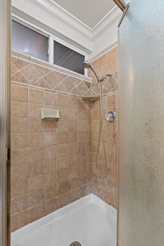 3932 Galbrath Dr, North Highlands, CA 95660