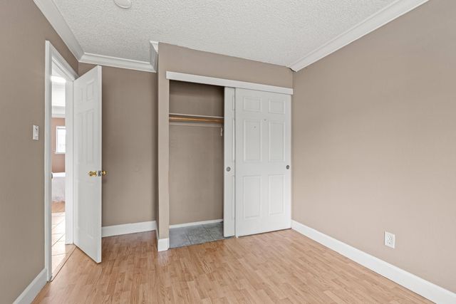 3932 Galbrath Dr, North Highlands, CA 95660